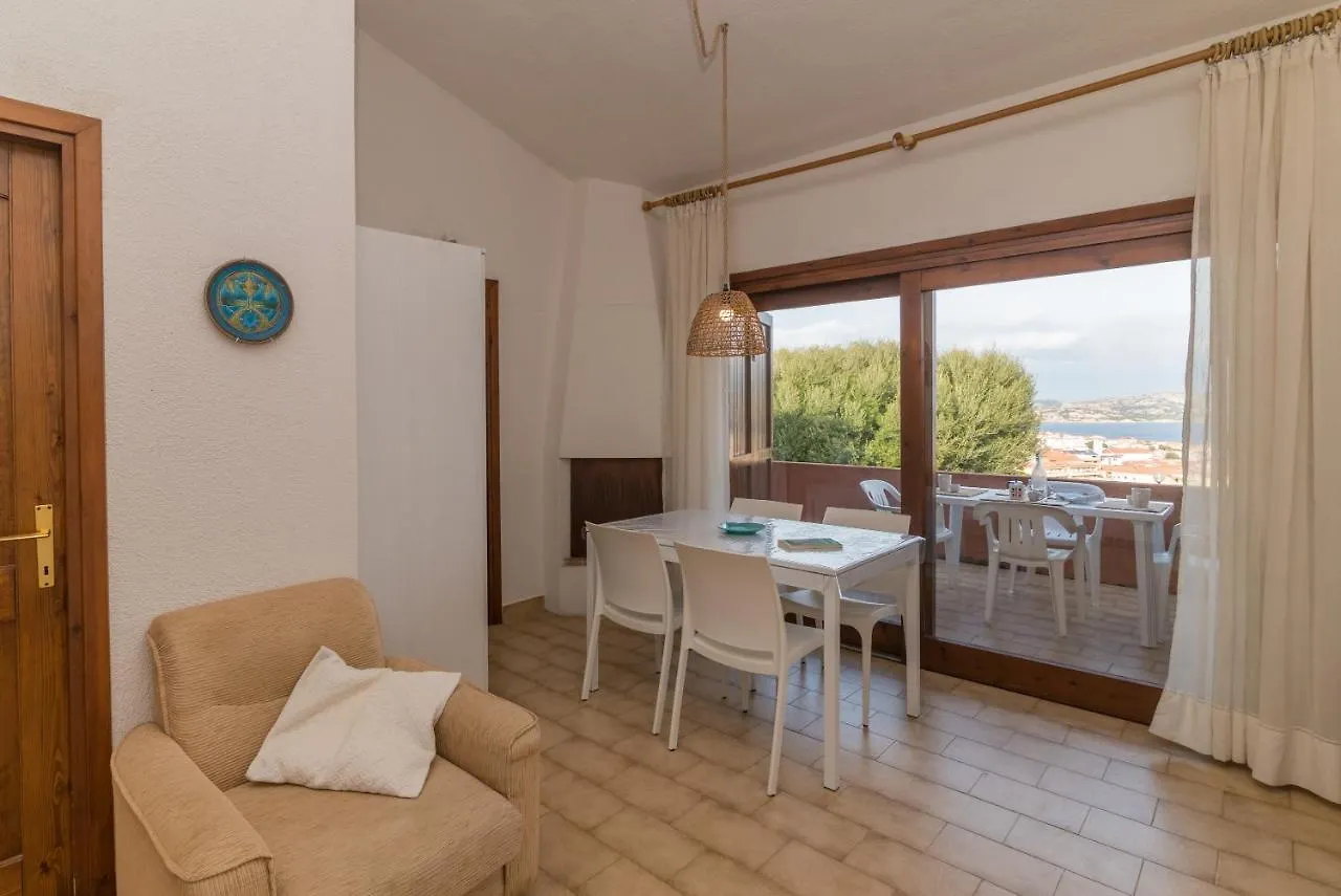 Trilocale Vista Mare E Giardino A Apartment Palau